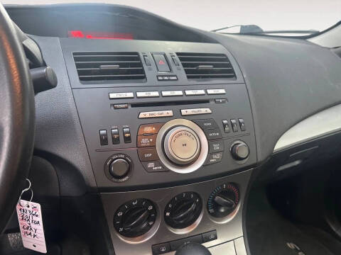 2011 Mazda MAZDA3 i Touring