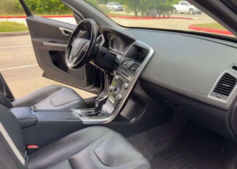 2015 Volvo XC60 T5 Premier