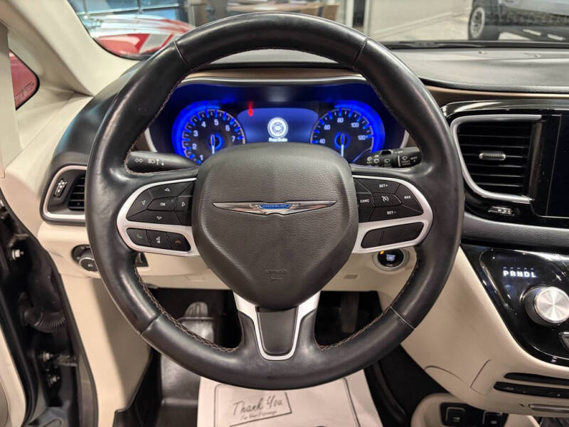 2018 Chrysler Pacifica Touring L Plus