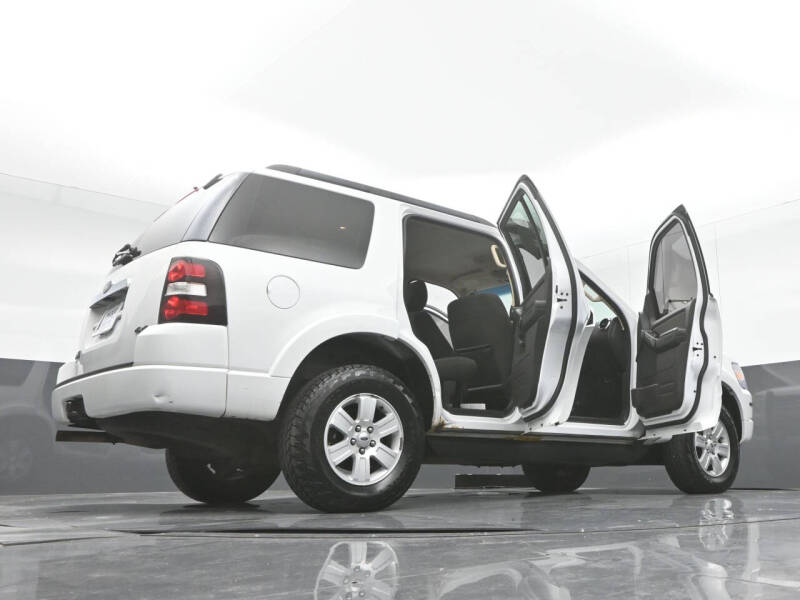 2010 Ford Explorer XLT