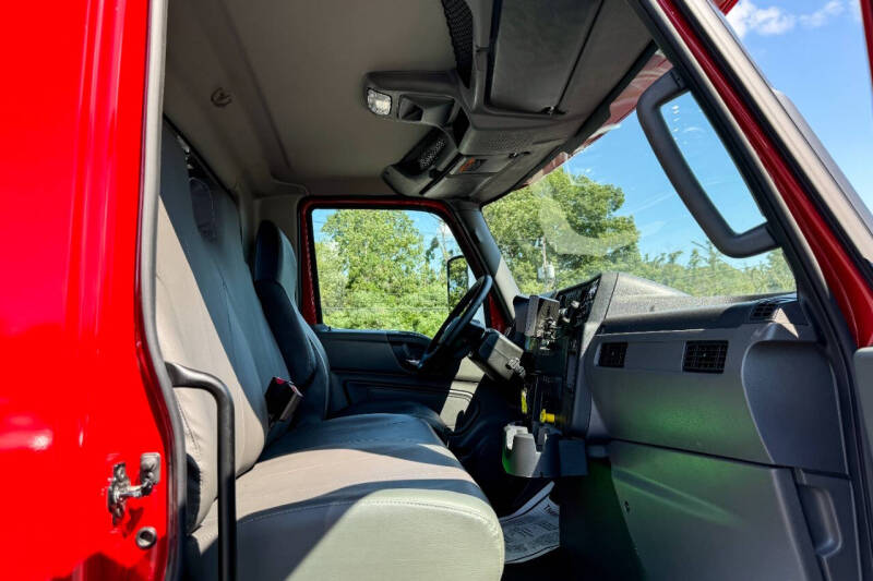 2025 International MV607