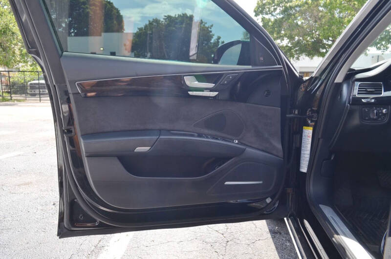 2016 Audi A8 L 3.0 quattro TDI