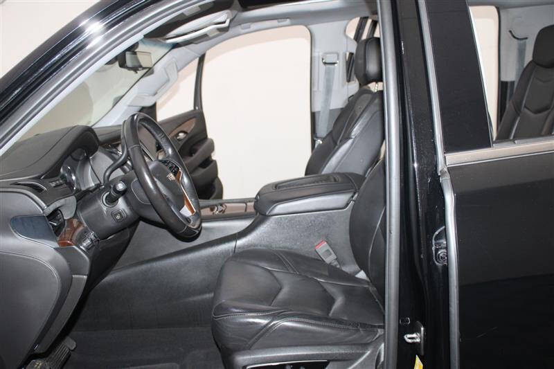 2018 Cadillac Escalade ESV Luxury