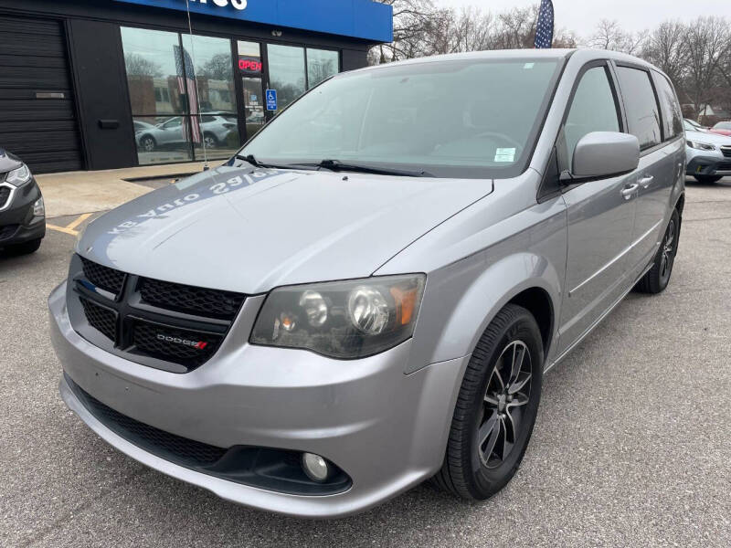 2014 Dodge Grand Caravan SXT's photo