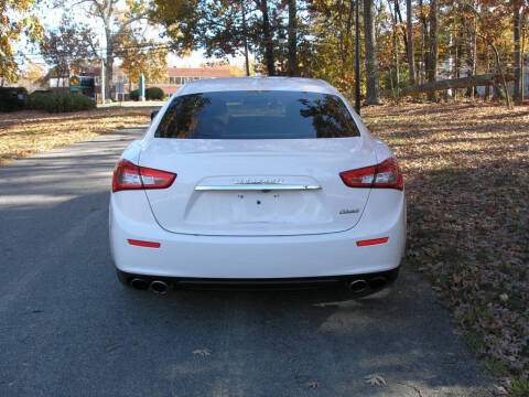 2015 Maserati Ghibli