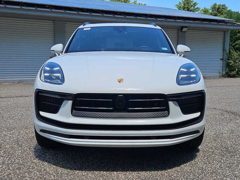 2026 Porsche Macan S