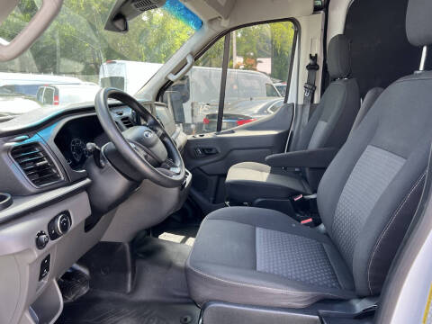 2023 Ford Transit 250