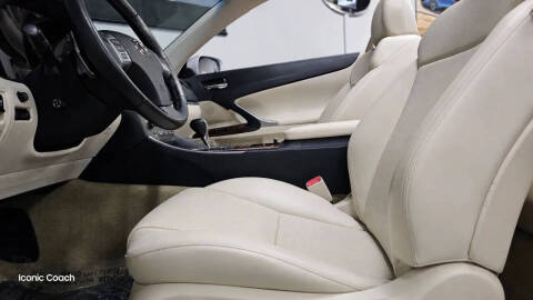 2011 Lexus IS 250C