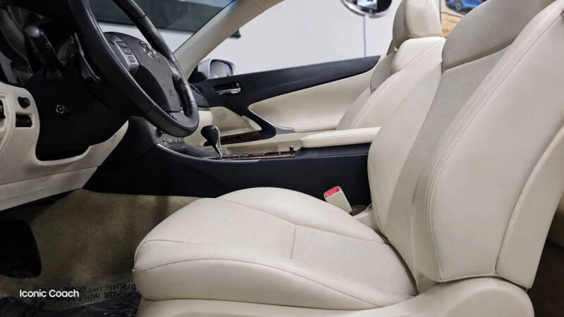 2011 Lexus IS 250C