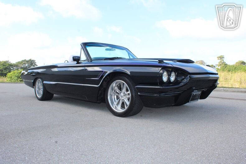 1964 Ford Thunderbird