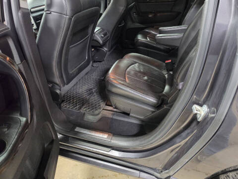 2013 GMC Acadia Denali