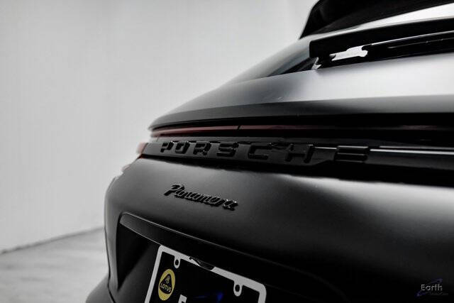 2018 Porsche Panamera Turbo Sport Turismo