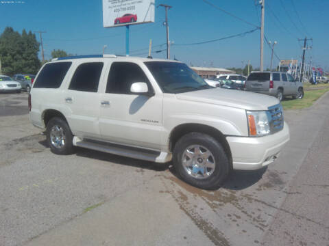 2005 Cadillac Escalade for sale at BUZZZ MOTORS in Moore OK