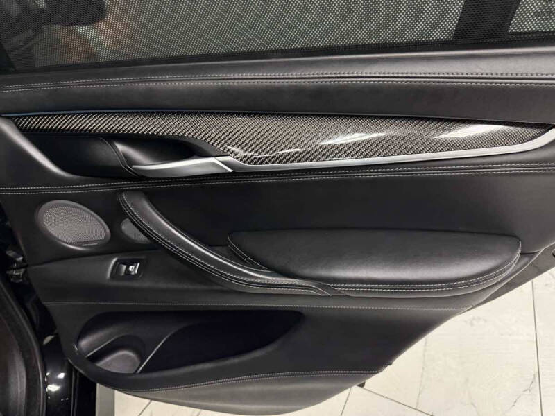2016 BMW X5 M