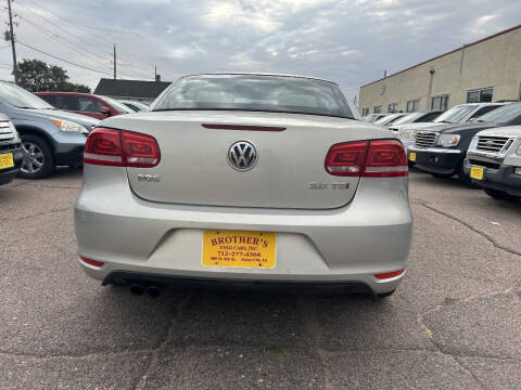 2012 Volkswagen Eos Komfort SULEV