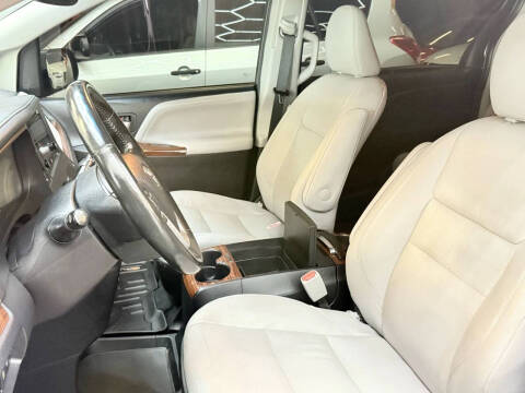 2017 Toyota Sienna
