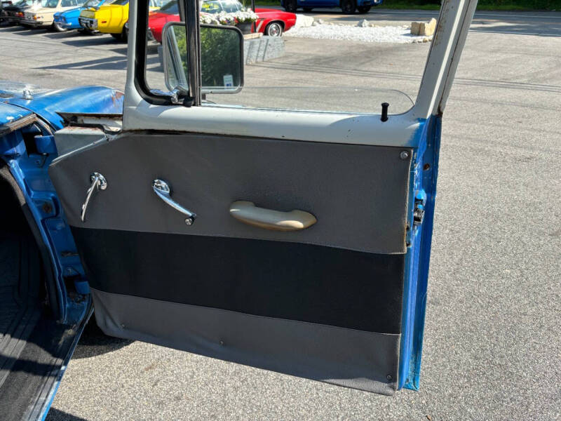 1962 Studebaker Champion