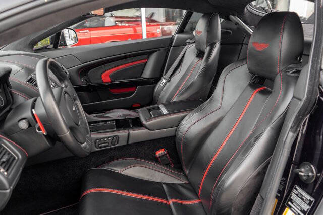 2015 Aston Martin V12 Vantage S 26