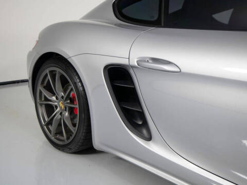 2024 Porsche 718 Cayman S