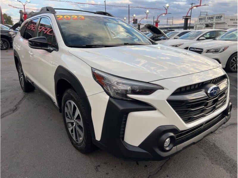 2023 Subaru Outback Premium