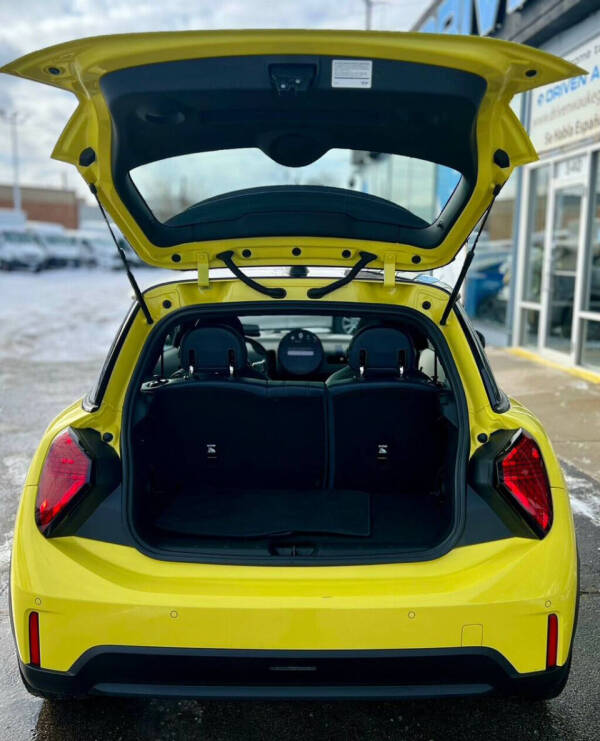 2025 MINI Hardtop 2 Door