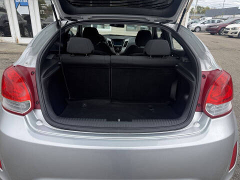 2017 Hyundai Veloster