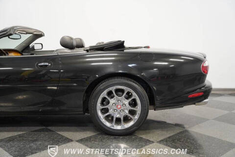 2002 Jaguar XKR