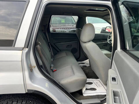 2007 Jeep Grand Cherokee Laredo