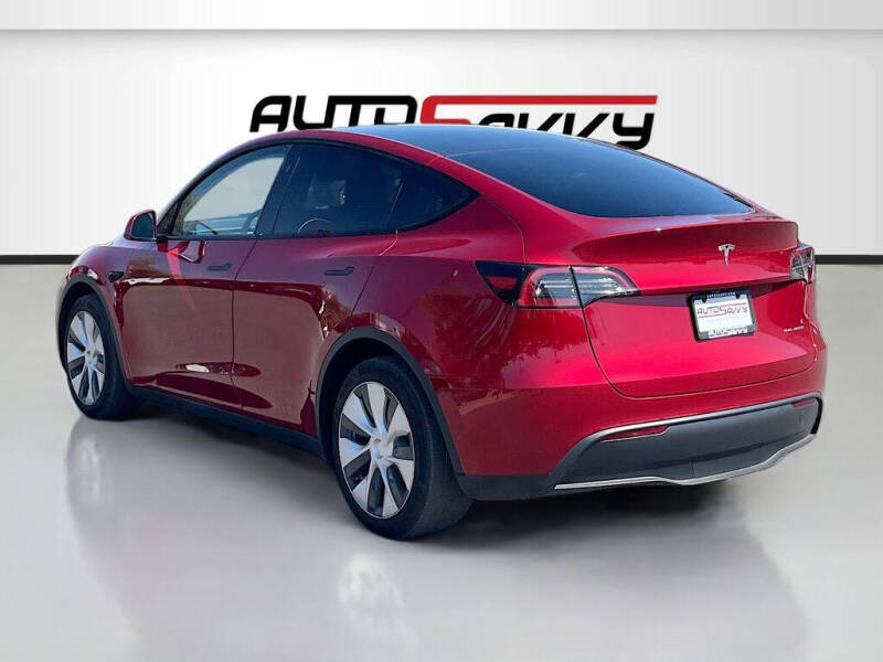 2024 Tesla Model Y Long Range