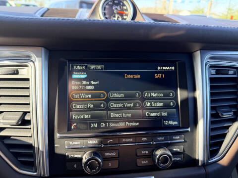 2015 Porsche Macan Turbo