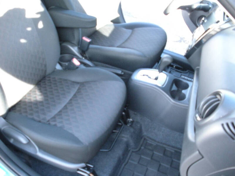 2024 Mitsubishi Mirage LE
