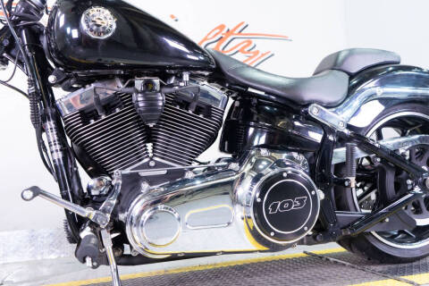 2015 Harley-Davidson Breakout
