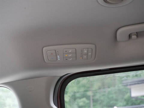 2023 Kia Carnival LX