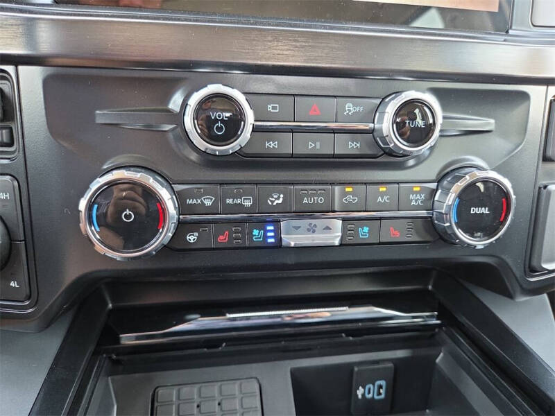 2026 Ford F-350 Super Duty Lariat