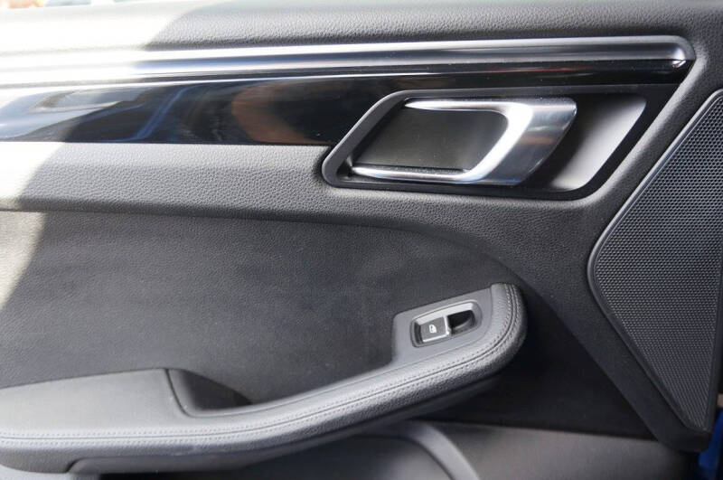 2018 Porsche Macan S