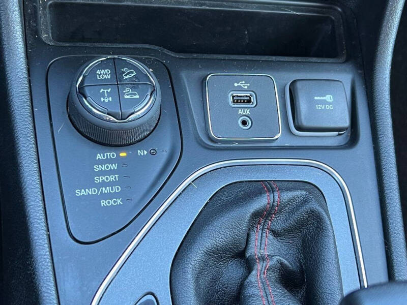 2019 Jeep Cherokee Trailhawk