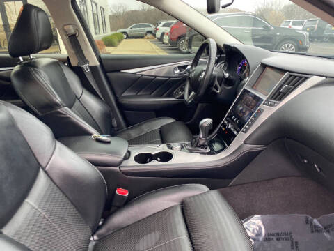 2015 Infiniti Q50 Sport