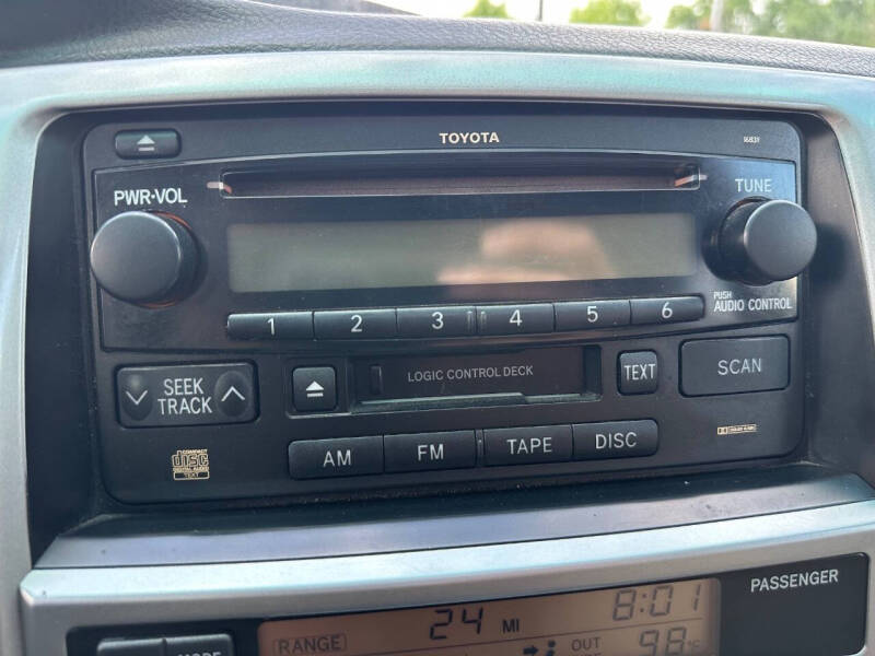 2003 Toyota 4Runner SR5