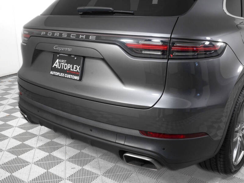 2023 Porsche Cayenne