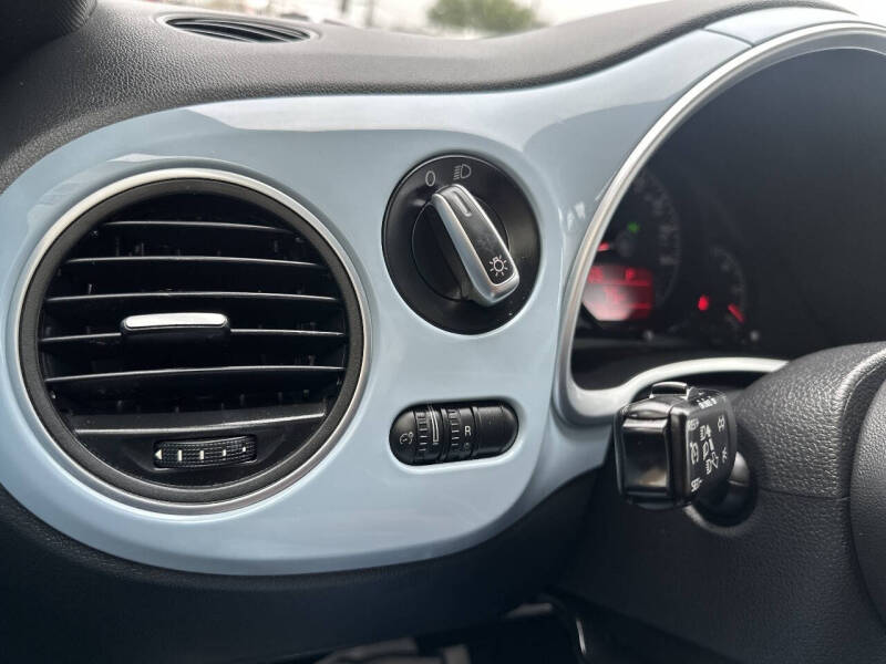 2012 Volkswagen Beetle 2.5L
