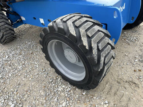 2015 Genie 80' Manlift