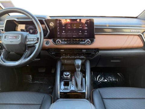 2023 GMC Canyon AT4