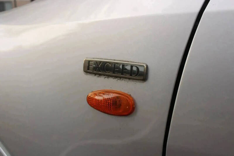 2000 Mitsubishi Pajero