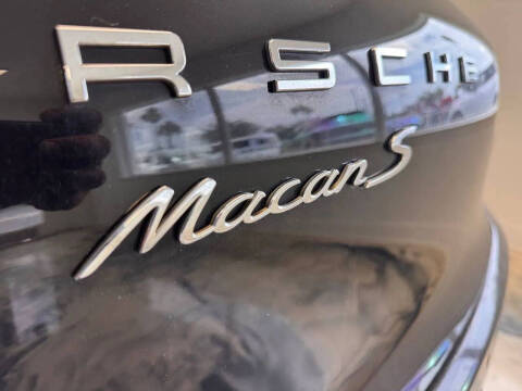 2015 Porsche Macan S
