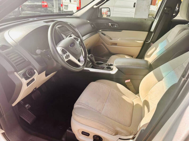 2012 Ford Explorer