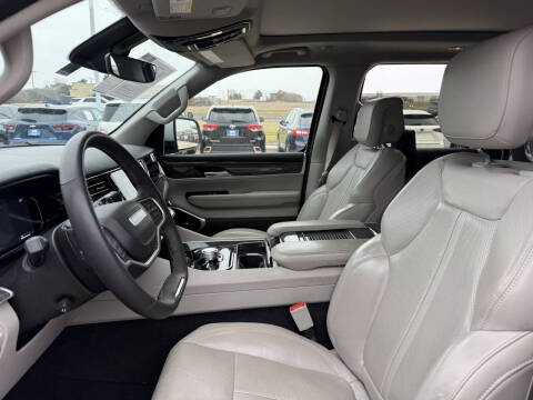 2022 Jeep Wagoneer Series II