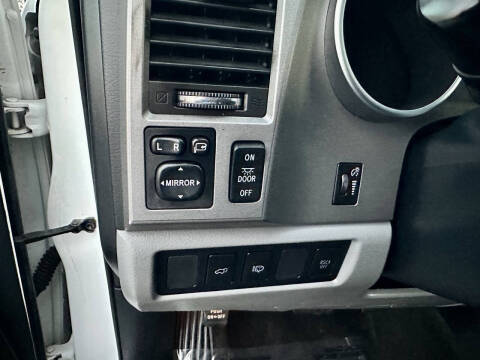 2012 Toyota Sequoia Limited