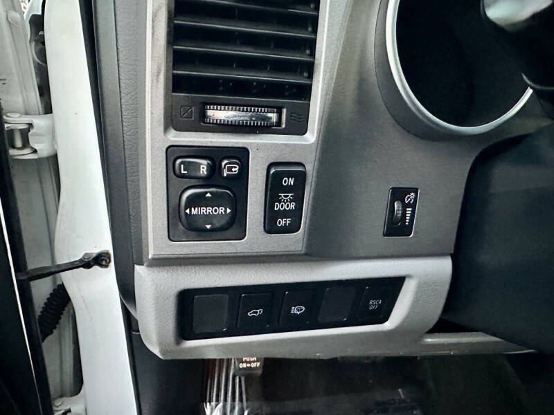 2012 Toyota Sequoia Limited