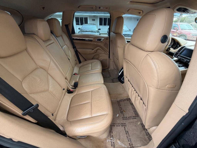 2012 Porsche Cayenne S