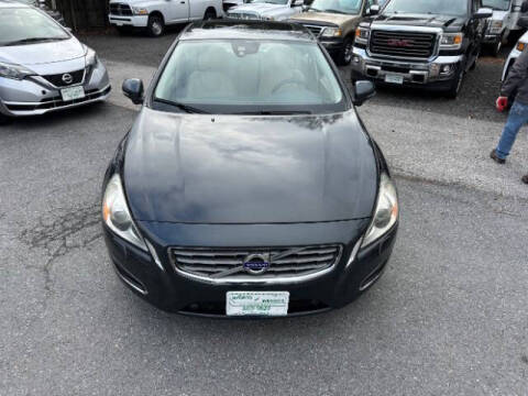 2013 Volvo S60 T5 Platinum
